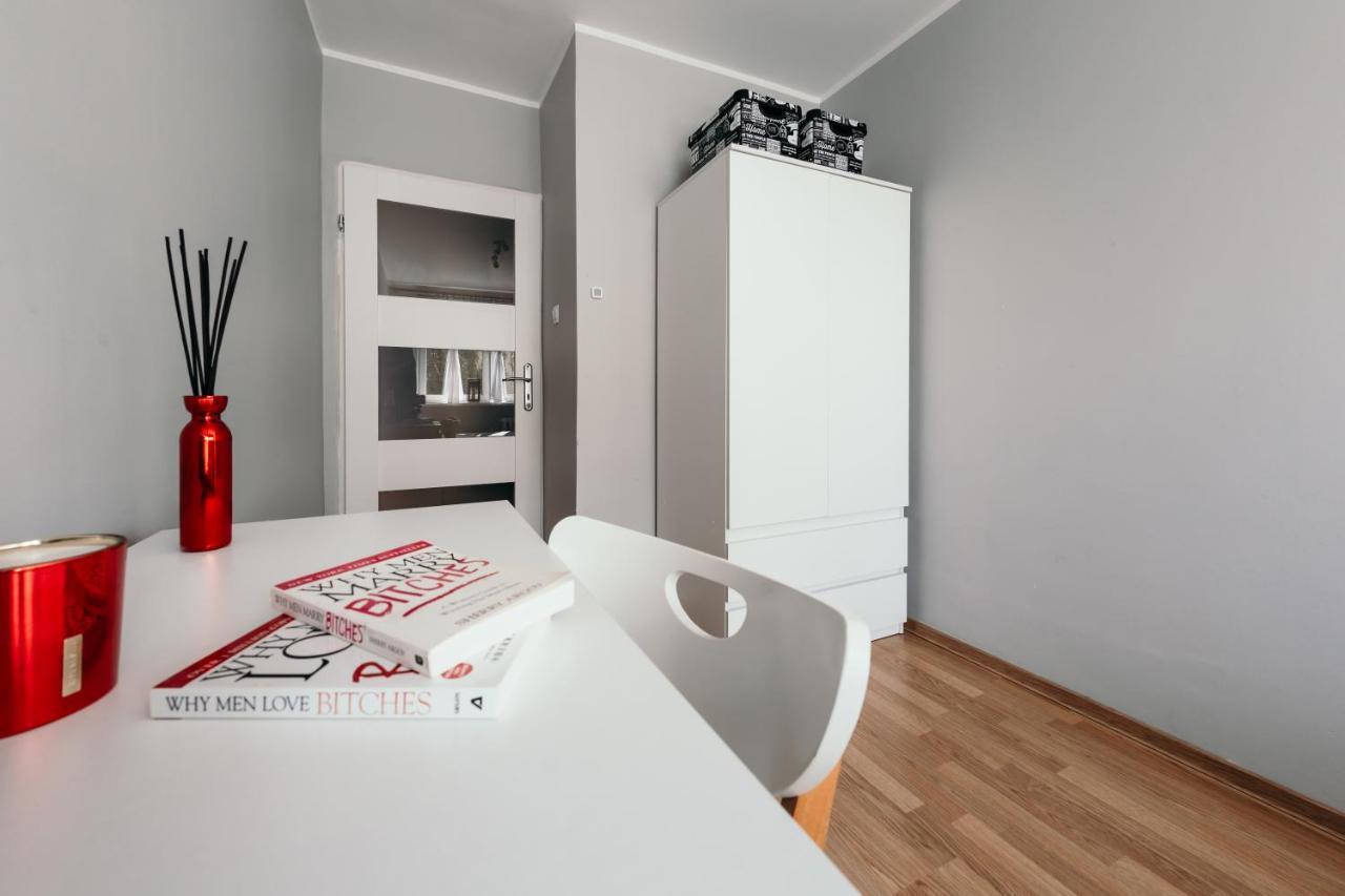 Spacious 3 Bedroom Apartament Near Olivia Business Center Гданьск Экстерьер фото